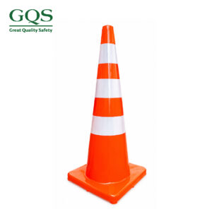 CHÓP NÓN GIAO THÔNG NHỰA PVC CAO 90CM NẶNG 3KG